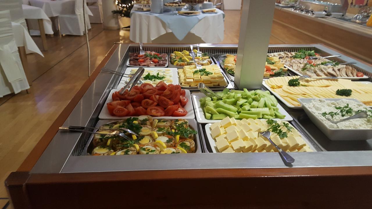 Hotel Cieplice Medi & Spa Еленя-Гура Экстерьер фото
